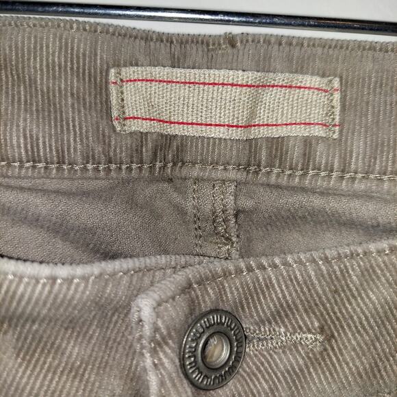 Uniqlo Pants Juniors 5 Tan Pants Corduroy - Picture 5 of 10